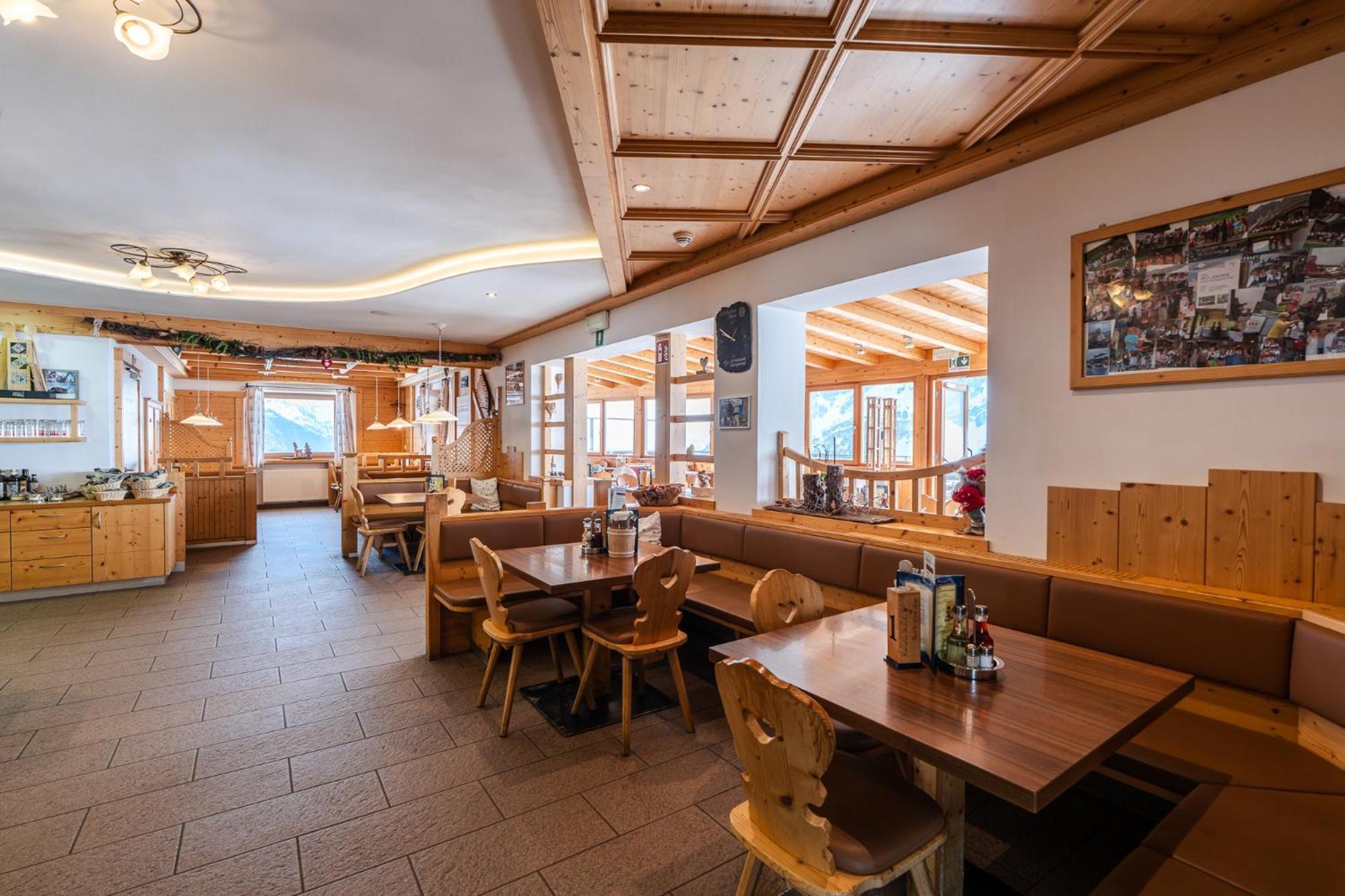 Berggasthaus Edelweisshütte Ladurns Fleres Exterior foto