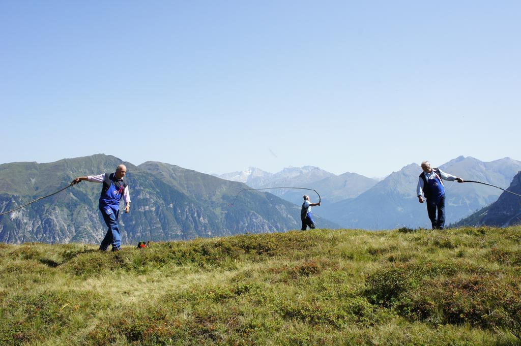 Berggasthaus Edelweisshütte Ladurns Fleres Exterior foto